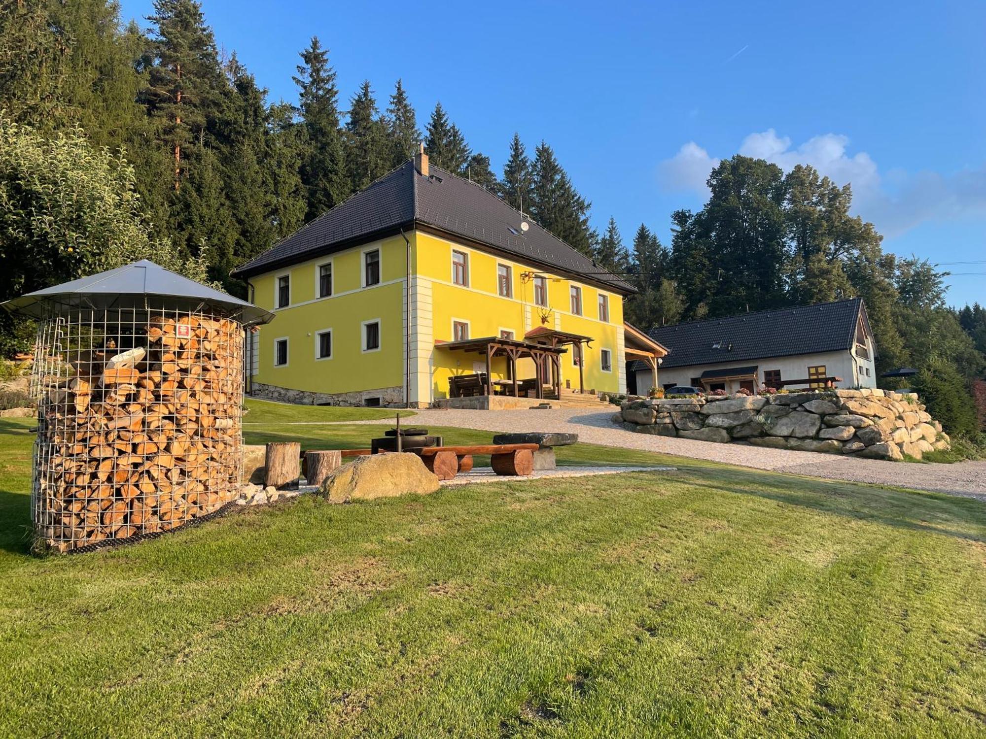 Hajovna Lipno * Loucovice