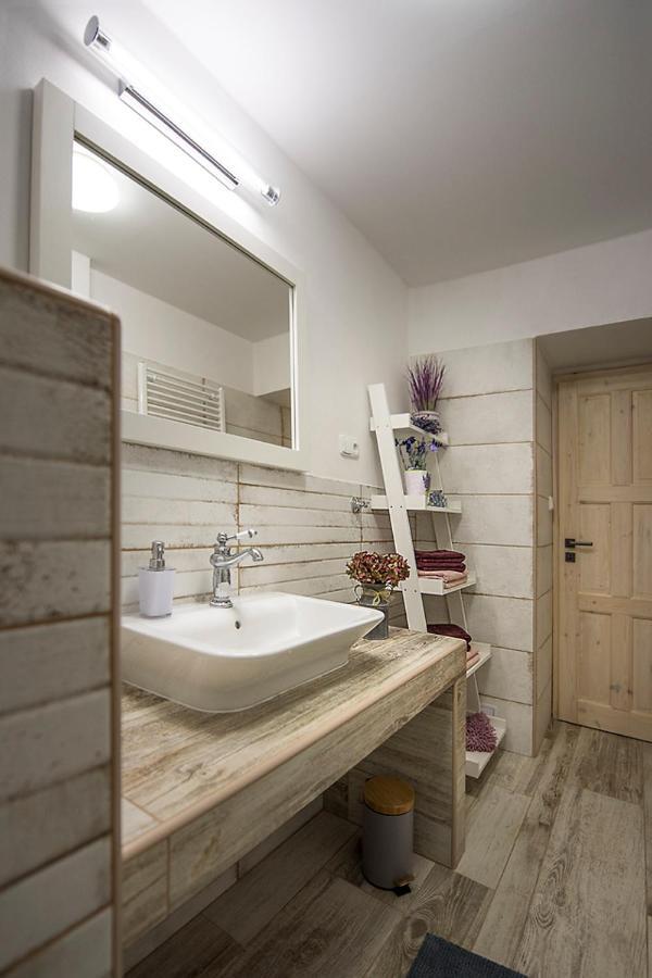 Hajovna Lipno Apartment Loucovice